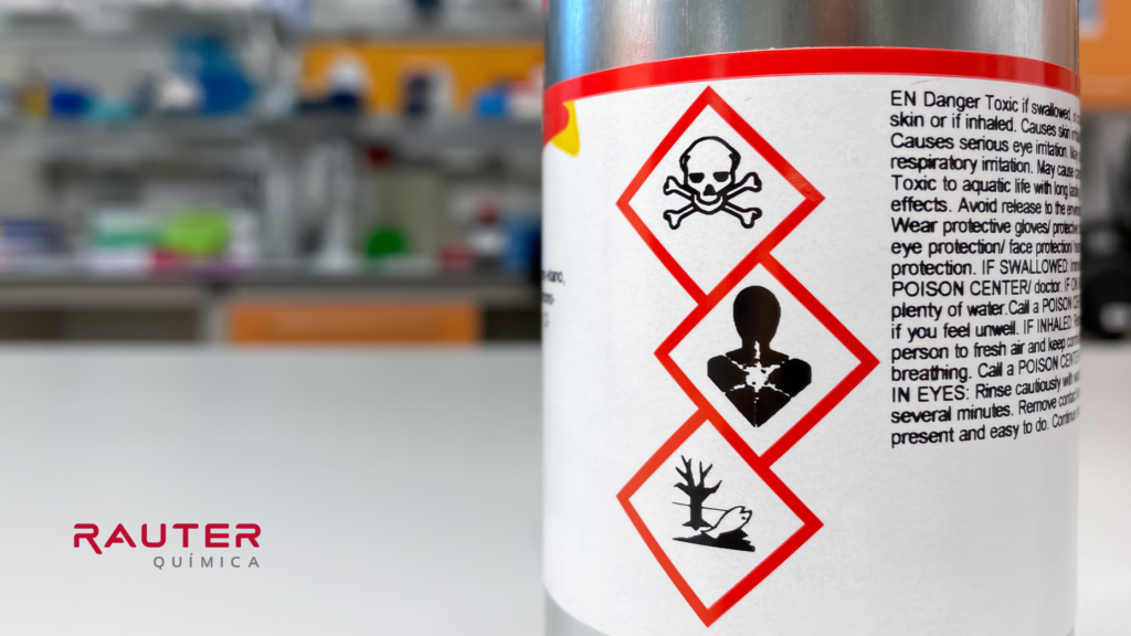 Imagem 2: Produto com sinalização GHS no Rótulo
