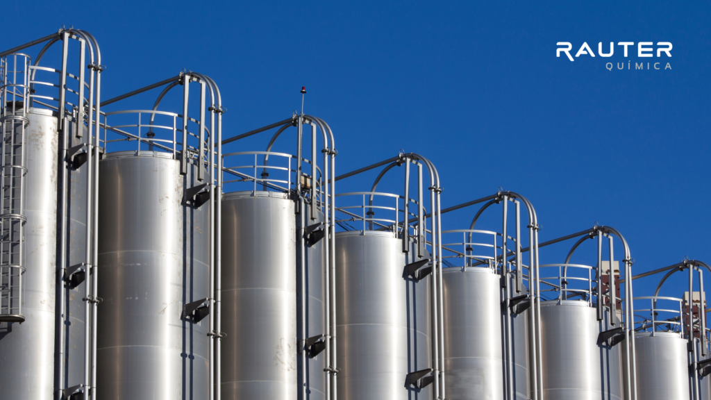 Certificações na indústria química - Imagem de capa